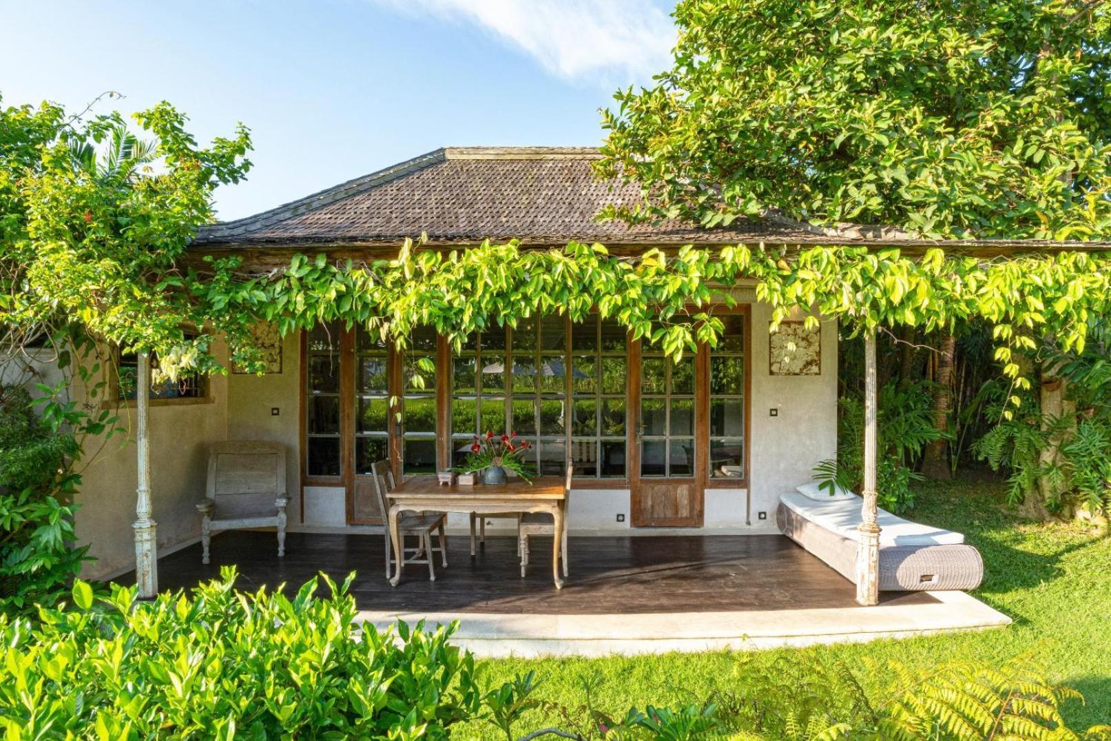 Villa Artis Canggu  Luaran gambar